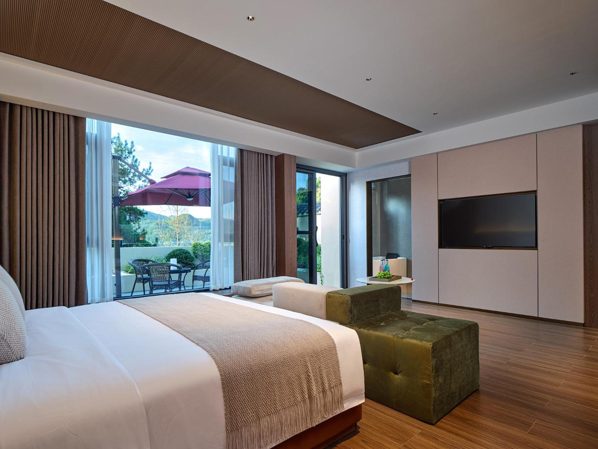 Zhangjiajie Utopia Hotel--Free One Way Pick Up Service Over 2 Nights المظهر الخارجي الصورة